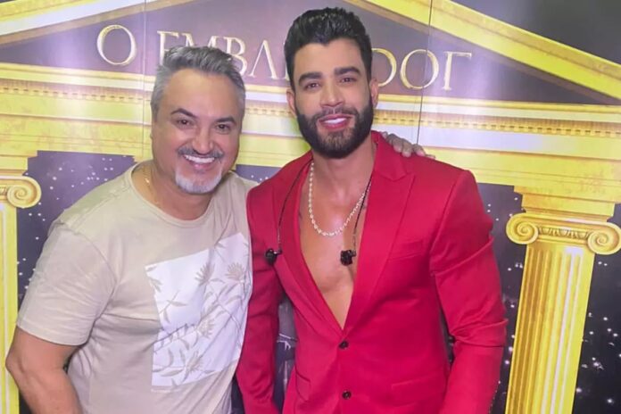 Odair Terra ao lado do cantor Gusttavo Lima (Foto: Divulgação)